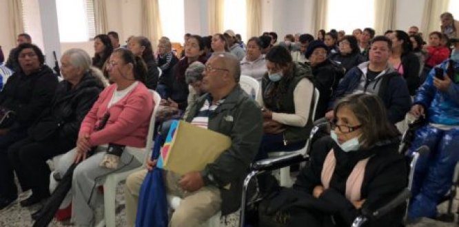 La comunidad durante la socialización del convenio 257 de 2018