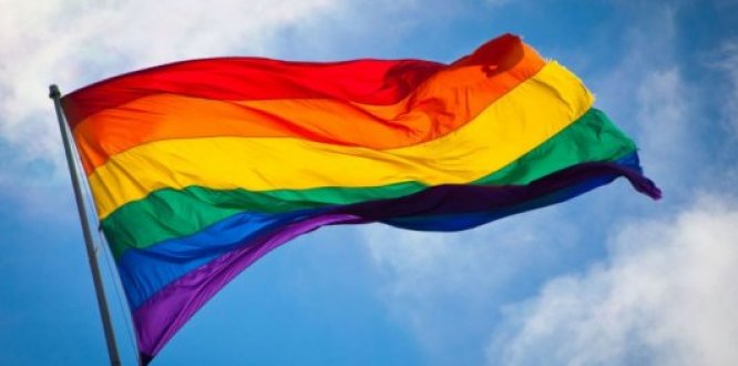 Estudio revela que el 97,8% de las personas LGBTI han recibido algún tipo de ofrecimiento, que los pone en riesgo de ser víctimas de la trata de personas Estudio revela que el 97,8% de las personas LGBTI han recibido algún tipo de ofrecimiento, que los pone en riesgo de ser víctimas de la trata de personas