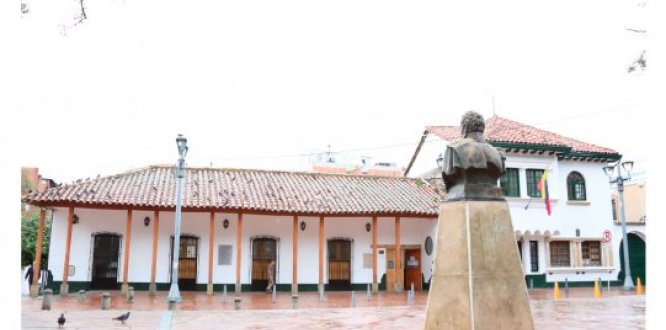 Reunión de inicio obras en el centro fundacional de Usaquén  