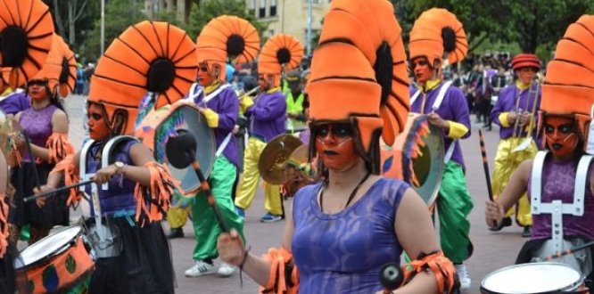 Todo listo para el desfile de comparsas: Bogotá siente la fiesta Todo listo para el desfile de comparsas: Bogotá siente la fiesta